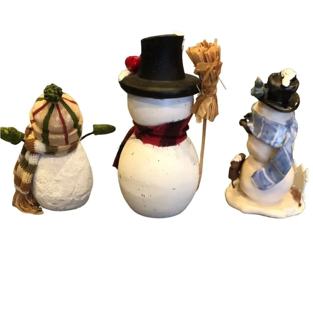 N/A snowmen figurines